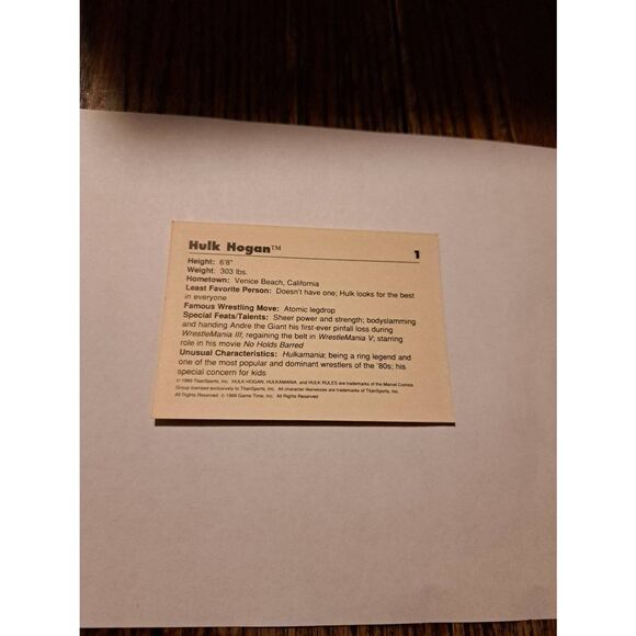 Vintage 1990 WWF Hulk Hogan Trading Card #1 Classic Titan Sports - Picture 2 of 2